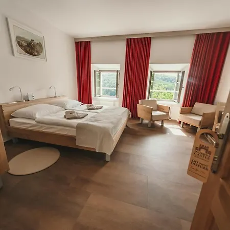 Rooms & Apartments Podsreda Castle Exterior photo