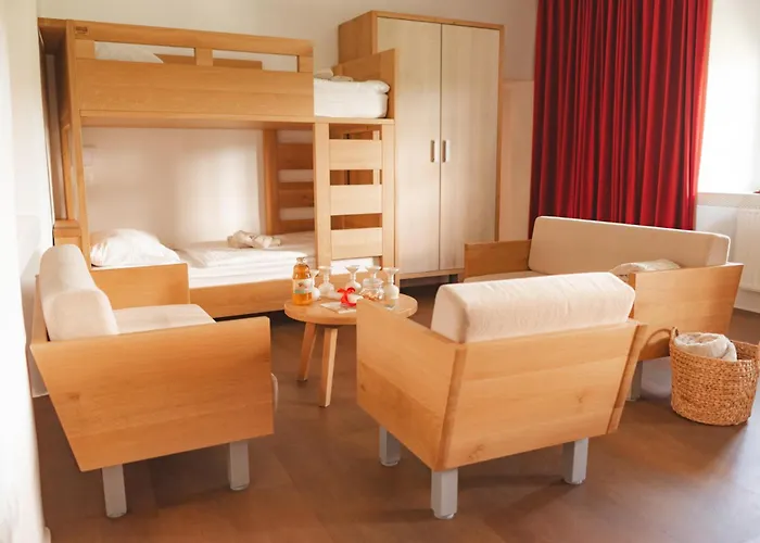 Rooms & Apartments Podsreda Castle