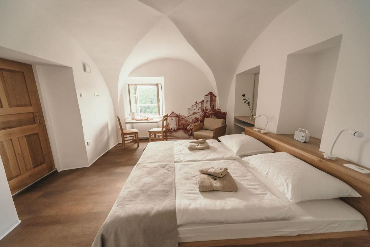 & Castle Podsreda