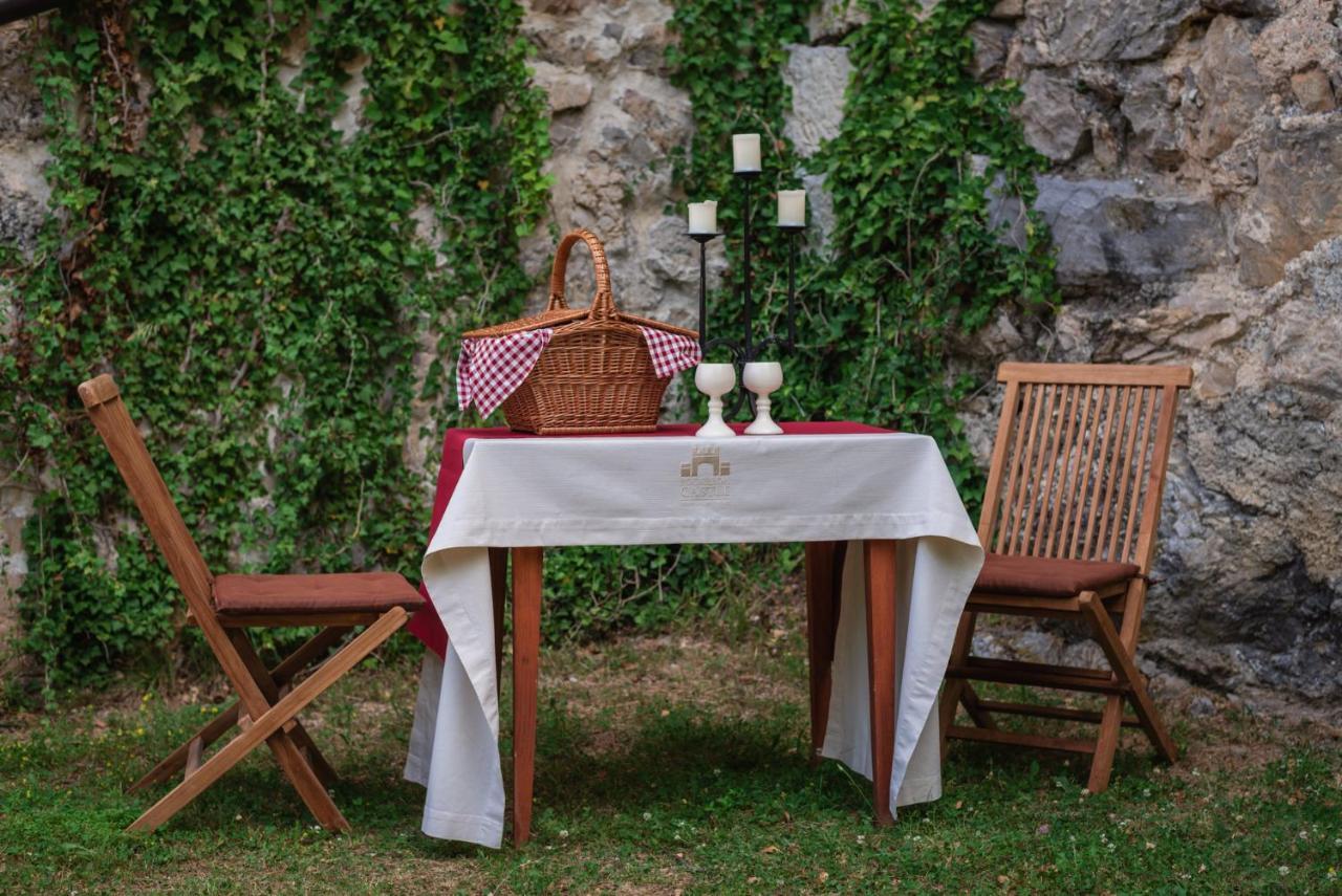 & Castle Appartamento Podsreda